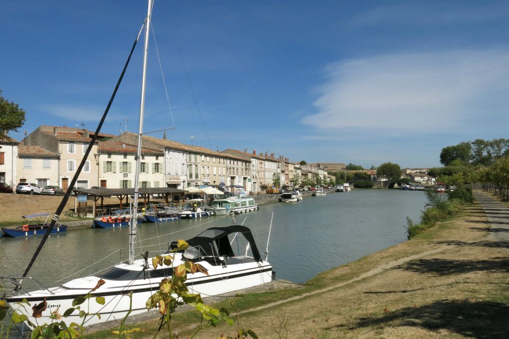 Arrivée à Castelnaudary après 55 km et 16 écluses simples ou multiples